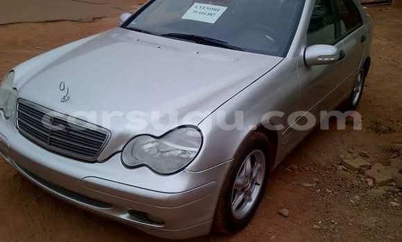 Acheter Neuf Voiture Mercedes-Benz C–Class Noir à Ouagadougou, Burkina-Faso