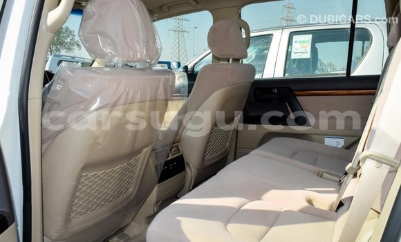 Sayi Imported Toyota Land Cruiser Other Mota in Import - Dubai a Burkina Faso Sayi Imported Toyota Land Cruiser Other Mota in Import - Dubai a Burkina Faso