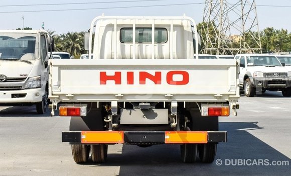 Acheter Import Utilitaire Hino 300 Series Other à Import - Dubai, Burkina-Faso Acheter Import Utilitaire Hino 300 Series Other à Import - Dubai, Burkina-Faso