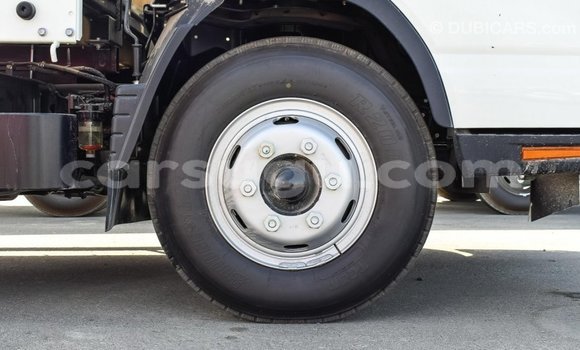 Sayi Imported Mitsubishi Carisma Other Mota in Import - Dubai a Burkina Faso