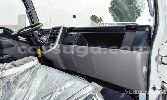 Acheter Import Voiture Mitsubishi Carisma Other à Import - Dubai, Burkina-Faso Acheter Import Voiture Mitsubishi Carisma Other à Import - Dubai, Burkina-Faso