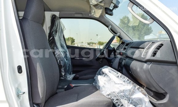 Sayi Imported Toyota Hiace Other Mota in Import - Dubai a Burkina Faso Sayi Imported Toyota Hiace Other Mota in Import - Dubai a Burkina Faso