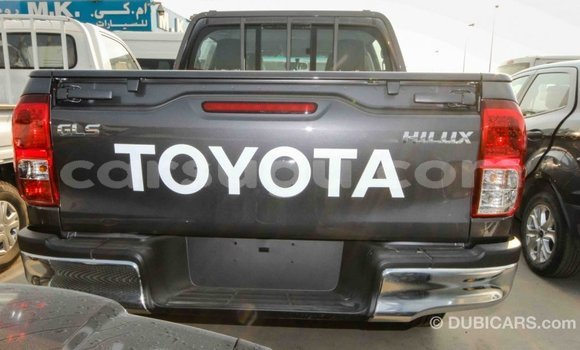 Sayi Imported Toyota Hilux Other Mota in Import - Dubai a Burkina Faso Sayi Imported Toyota Hilux Other Mota in Import - Dubai a Burkina Faso