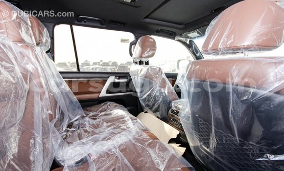 Sayi Imported Toyota Land Cruiser Other Mota in Import - Dubai a Burkina Faso Sayi Imported Toyota Land Cruiser Other Mota in Import - Dubai a Burkina Faso