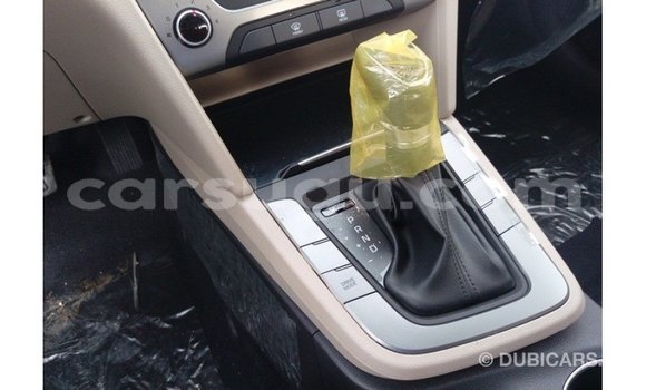 Acheter Import Voiture Hyundai Elantra Other à Import - Dubai, Burkina-Faso Acheter Import Voiture Hyundai Elantra Other à Import - Dubai, Burkina-Faso