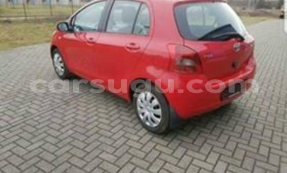 Acheter Occasion Voiture Toyota Yaris Rouge à Ouagadougou, Burkina-Faso Acheter Occasion Voiture Toyota Yaris Rouge à Ouagadougou, Burkina-Faso