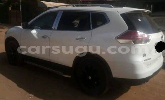 Acheter Occasion Voiture Nissan Rogue Blanc à Ouagadougou, Burkina-Faso Acheter Occasion Voiture Nissan Rogue Blanc à Ouagadougou, Burkina-Faso