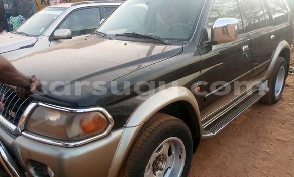 Acheter Occasion Voiture Mitsubishi Pajero Noir à Ouagadougou, Burkina-Faso Acheter Occasion Voiture Mitsubishi Pajero Noir à Ouagadougou, Burkina-Faso