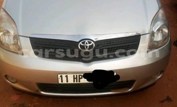 Acheter Occasion Voiture Toyota Verso Gris à Ouagadougou, Burkina-Faso Acheter Occasion Voiture Toyota Verso Gris à Ouagadougou, Burkina-Faso