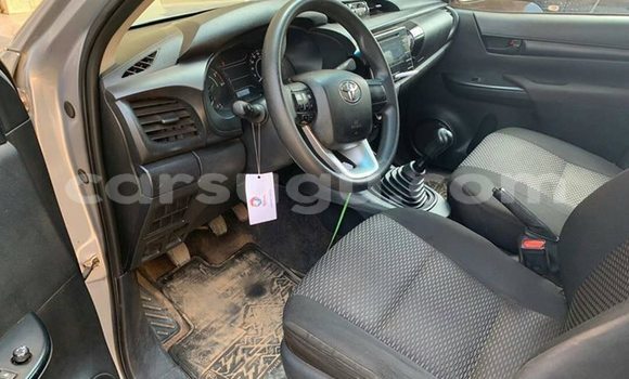 Acheter Occasion Voiture Toyota Hilux Other à Ouagadougou, Burkina-Faso Acheter Occasion Voiture Toyota Hilux Other à Ouagadougou, Burkina-Faso
