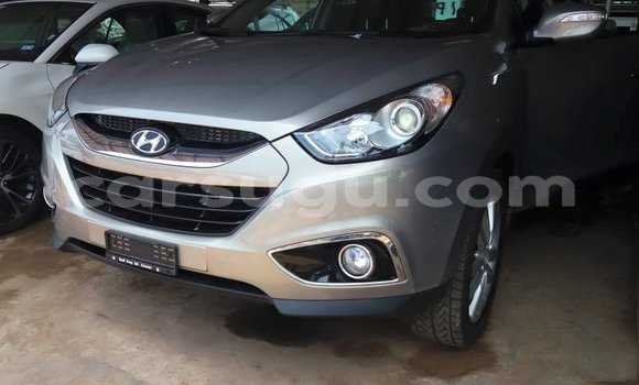 Acheter Occasion Voiture Hyundai ix35 Gris à Ouagadougou, Burkina-Faso Acheter Occasion Voiture Hyundai ix35 Gris à Ouagadougou, Burkina-Faso