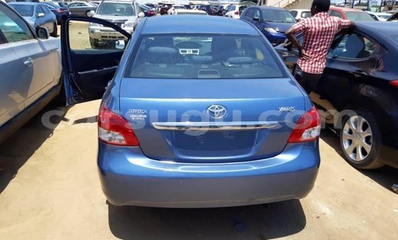 Acheter Occasion Voiture Toyota Yaris Bleu à Ouagadougou, Burkina-Faso Acheter Occasion Voiture Toyota Yaris Bleu à Ouagadougou, Burkina-Faso