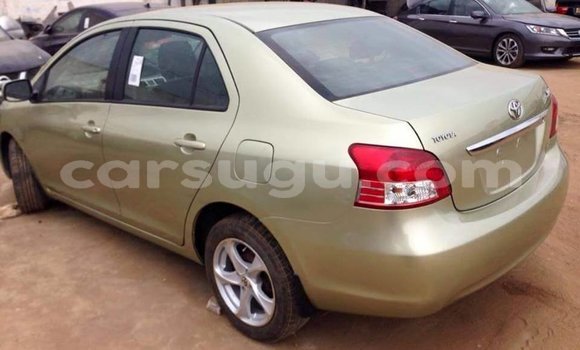 Acheter Occasion Voiture Toyota Yaris Beige à Ouagadougou, Burkina-Faso Acheter Occasion Voiture Toyota Yaris Beige à Ouagadougou, Burkina-Faso