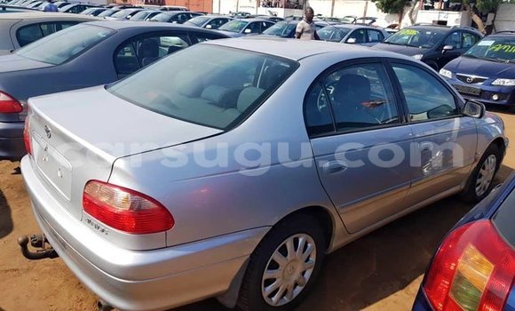 Acheter Occasion Voiture Toyota Avensis Gris à Ouagadougou, Burkina-Faso Acheter Occasion Voiture Toyota Avensis Gris à Ouagadougou, Burkina-Faso