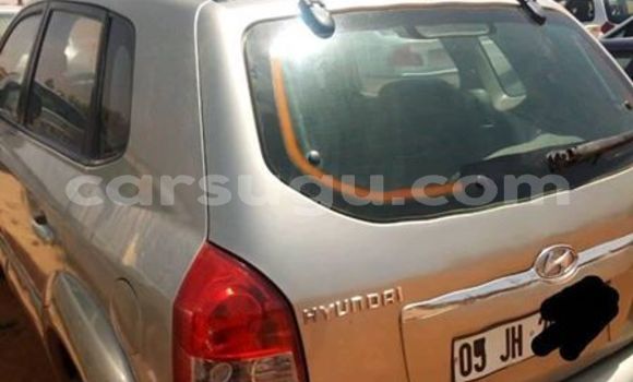 Acheter Occasion Voiture Hyundai Tucson Gris à Ouagadougou, Burkina-Faso Acheter Occasion Voiture Hyundai Tucson Gris à Ouagadougou, Burkina-Faso
