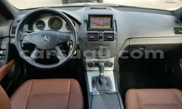 Acheter Occasion Voiture Mercedes-Benz C-klasse Noir à Ouagadougou, Burkina-Faso Acheter Occasion Voiture Mercedes-Benz C-klasse Noir à Ouagadougou, Burkina-Faso