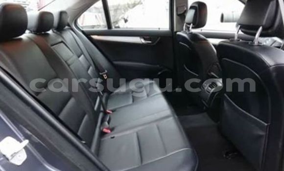 Acheter Occasion Voiture Mercedes-Benz C-klasse Noir à Ouagadougou, Burkina-Faso Acheter Occasion Voiture Mercedes-Benz C-klasse Noir à Ouagadougou, Burkina-Faso