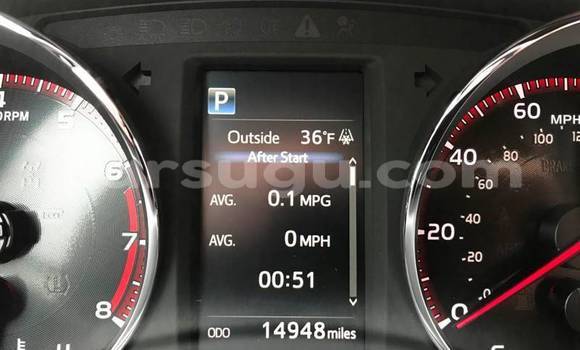 Acheter Occasion Voiture Toyota RAV4 Blanc à Ouagadougou, Burkina-Faso Acheter Occasion Voiture Toyota RAV4 Blanc à Ouagadougou, Burkina-Faso