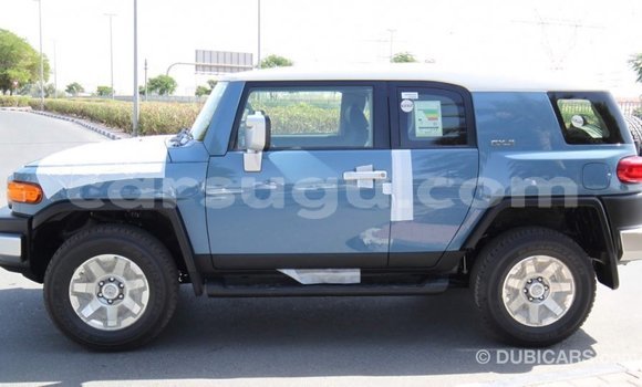 Buy Import Toyota FJ Cruiser Other Car in Import - Dubai in Burkina Faso Buy Import Toyota FJ Cruiser Other Car in Import - Dubai in Burkina Faso