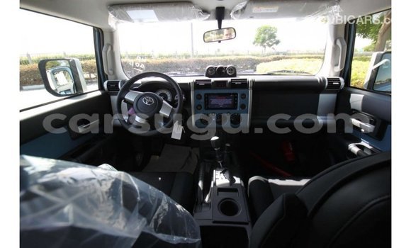 Buy Import Toyota FJ Cruiser Other Car in Import - Dubai in Burkina Faso Buy Import Toyota FJ Cruiser Other Car in Import - Dubai in Burkina Faso