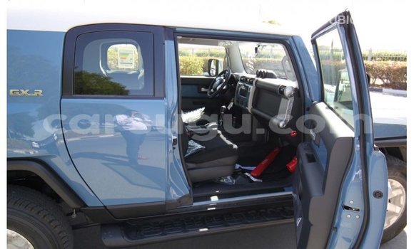Buy Import Toyota FJ Cruiser Other Car in Import - Dubai in Burkina Faso Buy Import Toyota FJ Cruiser Other Car in Import - Dubai in Burkina Faso