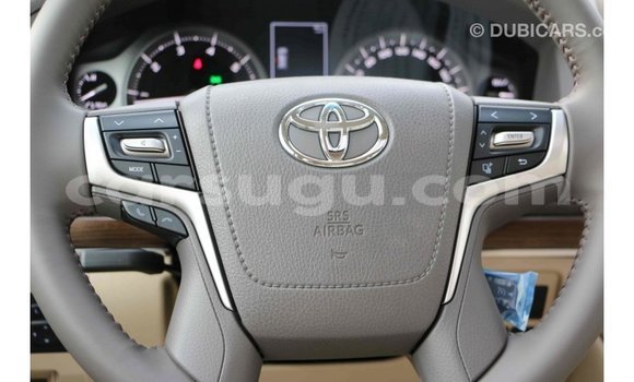 Sayi Imported Toyota Land Cruiser Other Mota in Import - Dubai a Burkina Faso Sayi Imported Toyota Land Cruiser Other Mota in Import - Dubai a Burkina Faso