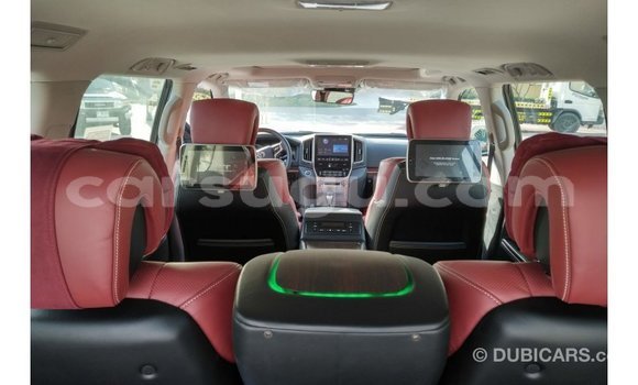 Buy Import Toyota Land Cruiser Other Car in Import - Dubai in Burkina Faso Buy Import Toyota Land Cruiser Other Car in Import - Dubai in Burkina Faso