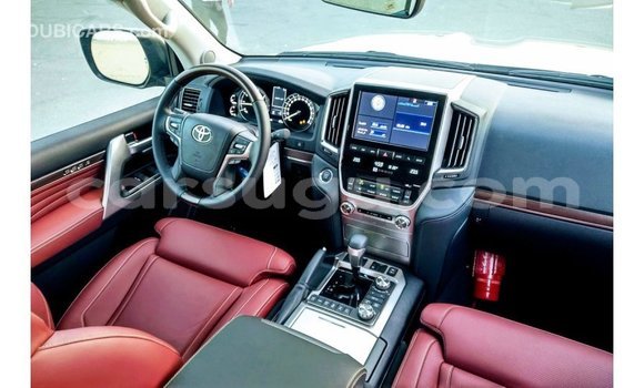 Buy Import Toyota Land Cruiser Other Car in Import - Dubai in Burkina Faso Buy Import Toyota Land Cruiser Other Car in Import - Dubai in Burkina Faso