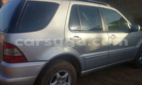 Acheter Neuf Voiture Ford Focus Noir à Ouagadougou, Burkina-Faso