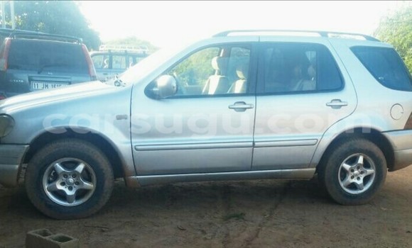 Sayi Sabo Ford Focus Black Mota in Ouagadougou a Burkina Faso Sayi Sabo Ford Focus Black Mota in Ouagadougou a Burkina Faso