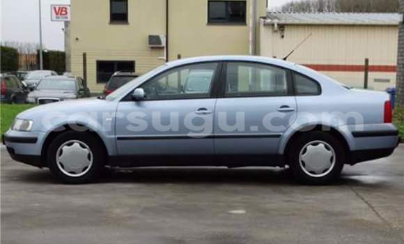 Acheter Neuf Voiture Volkswagen Passat Noir à Ouagadougou, Burkina-Faso