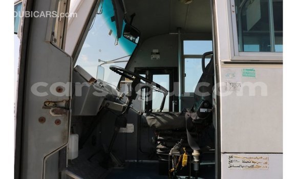 Sayi Imported TATA Xenon Other Mota in Import - Dubai a Burkina Faso