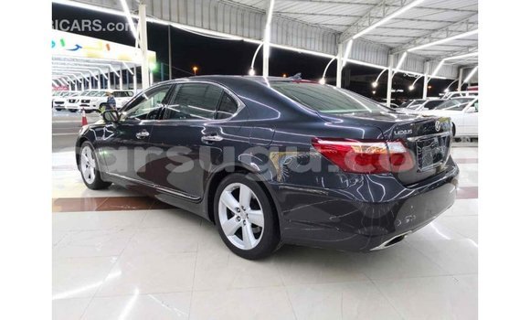 Acheter Import Voiture Lexus LS Other à Import - Dubai, Burkina-Faso Acheter Import Voiture Lexus LS Other à Import - Dubai, Burkina-Faso