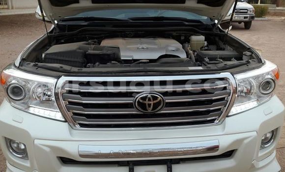 Acheter Neuf Voiture Toyota Land Cruiser Noir à Ouagadougou, Burkina-Faso Acheter Neuf Voiture Toyota Land Cruiser Noir à Ouagadougou, Burkina-Faso