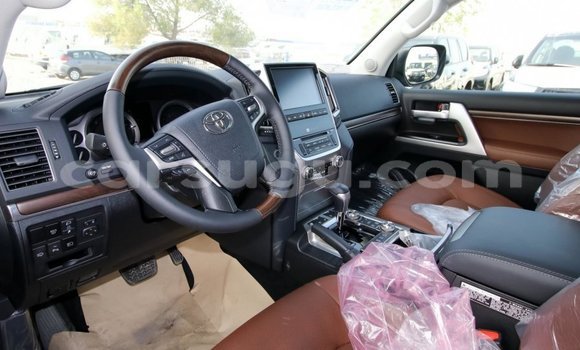 Buy Import Toyota Land Cruiser Other Car in Import - Dubai in Burkina Faso Buy Import Toyota Land Cruiser Other Car in Import - Dubai in Burkina Faso