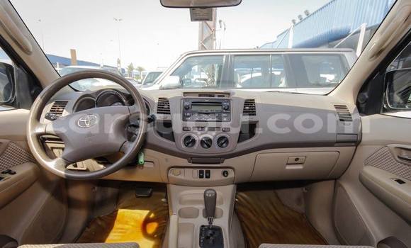 Acheter Neuf Voiture Toyota Fortuner Noir à Ouagadougou, Burkina-Faso Acheter Neuf Voiture Toyota Fortuner Noir à Ouagadougou, Burkina-Faso