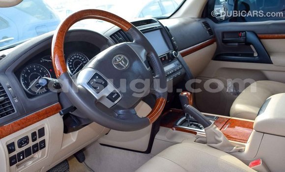 Sayi Imported Toyota Land Cruiser Other Mota in Import - Dubai a Burkina Faso Sayi Imported Toyota Land Cruiser Other Mota in Import - Dubai a Burkina Faso