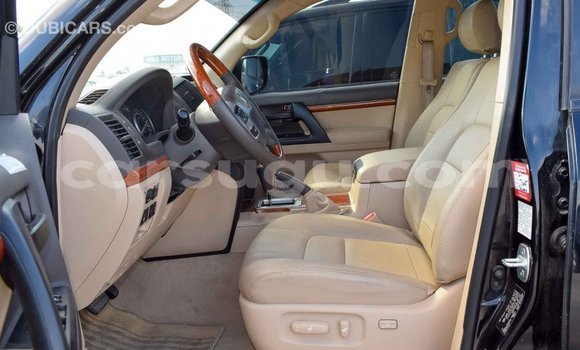 Sayi Imported Toyota Land Cruiser Other Mota in Import - Dubai a Burkina Faso Sayi Imported Toyota Land Cruiser Other Mota in Import - Dubai a Burkina Faso