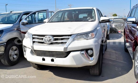 Acheter Import Voiture Toyota Fortuner Other à Import - Dubai, Burkina-Faso Acheter Import Voiture Toyota Fortuner Other à Import - Dubai, Burkina-Faso