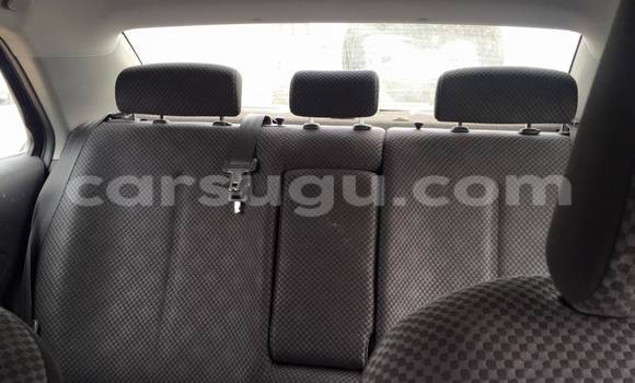 Acheter Occasion Voiture Toyota Yaris Rouge à Ouagadougou, Burkina-Faso Acheter Occasion Voiture Toyota Yaris Rouge à Ouagadougou, Burkina-Faso