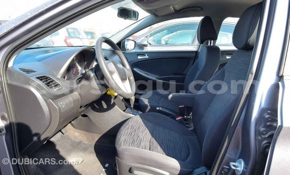 Sayi Imported Hyundai Accent Other Mota in Import - Dubai a Burkina Faso Sayi Imported Hyundai Accent Other Mota in Import - Dubai a Burkina Faso