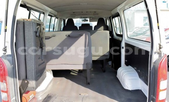 Sayi Imported Toyota Hiace Other Mota in Import - Dubai a Burkina Faso Sayi Imported Toyota Hiace Other Mota in Import - Dubai a Burkina Faso