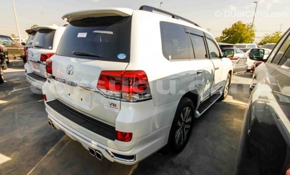Sayi Imported Toyota Land Cruiser Other Mota in Import - Dubai a Burkina Faso Sayi Imported Toyota Land Cruiser Other Mota in Import - Dubai a Burkina Faso