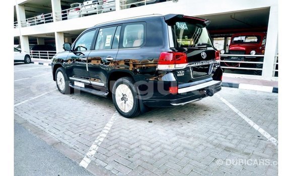 Buy Import Toyota Land Cruiser Other Car in Import - Dubai in Burkina Faso Buy Import Toyota Land Cruiser Other Car in Import - Dubai in Burkina Faso
