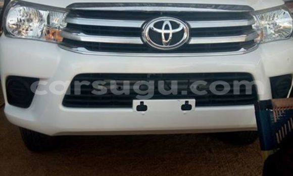 Acheter Occasion Voiture Toyota Hilux Noir à Ouagadougou, Burkina-Faso Acheter Occasion Voiture Toyota Hilux Noir à Ouagadougou, Burkina-Faso