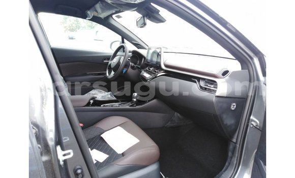 Acheter Import Voiture Toyota C-HR Other à Import - Dubai, Burkina-Faso Acheter Import Voiture Toyota C-HR Other à Import - Dubai, Burkina-Faso