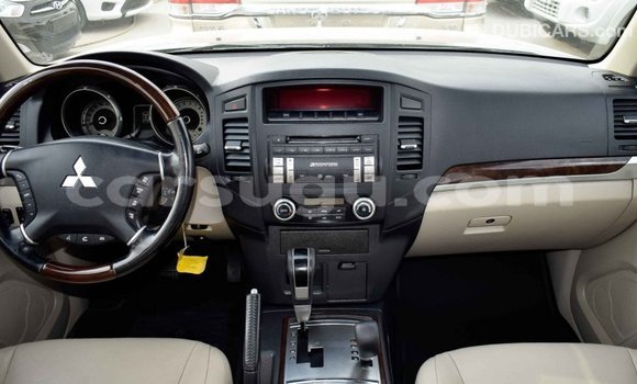 Acheter Import Voiture Mitsubishi Pajero Other à Import - Dubai, Burkina-Faso Acheter Import Voiture Mitsubishi Pajero Other à Import - Dubai, Burkina-Faso