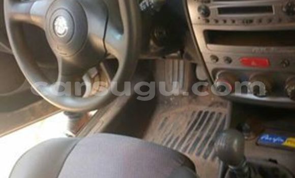 Sayi Na hannu Alfa Romeo 4C Azurfa Mota in Ouagadougou a Burkina Faso Sayi Na hannu Alfa Romeo 4C Azurfa Mota in Ouagadougou a Burkina Faso