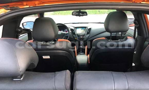 Acheter Occasion Voiture Hyundai Veloster Beige à Banfora, Burkina-Faso Acheter Occasion Voiture Hyundai Veloster Beige à Banfora, Burkina-Faso