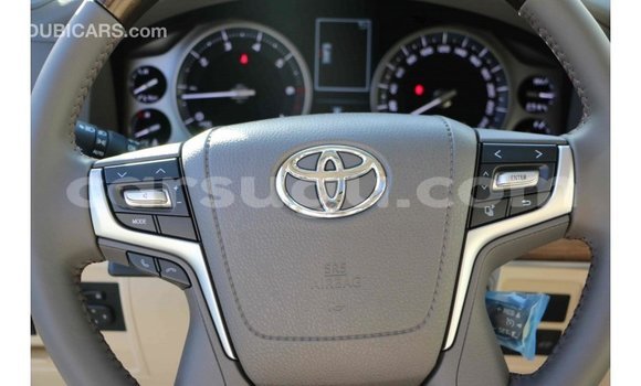 Sayi Imported Toyota Land Cruiser Black Mota in Import - Dubai a Burkina Faso Sayi Imported Toyota Land Cruiser Black Mota in Import - Dubai a Burkina Faso